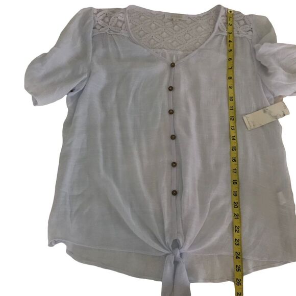 NWT Ivy Ridge, Button Front Blouse Lace Tie Front Size Medium - Picture 9 of 10